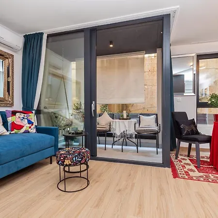 Perfect Downtown A217 Apartament