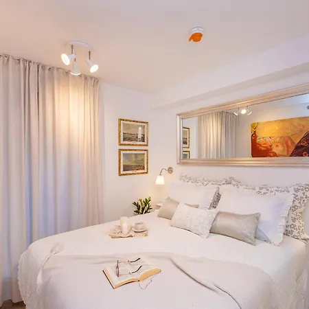 Perfect Downtown A217 Ragusa